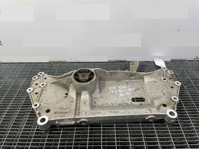 bontott VW EOS Első Bölcső