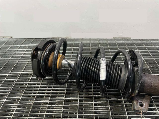 bontott VW EOS Első Rugó