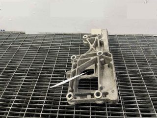 bontott VW EOS Generátor Tartó Bak