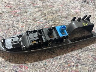 bontott VW EOS Ablakemelő Kapcsoló Négyes / Kettes