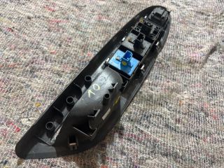 bontott VW EOS Ablakemelő Kapcsoló Négyes / Kettes