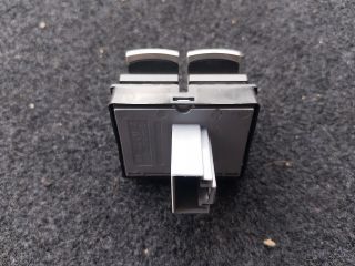 bontott VW EOS Ablakemelő Kapcsoló Négyes / Kettes