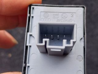 bontott VW EOS Ablakemelő Kapcsoló Négyes / Kettes