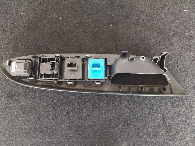 bontott VW EOS Ablakemelő Kapcsoló Négyes / Kettes