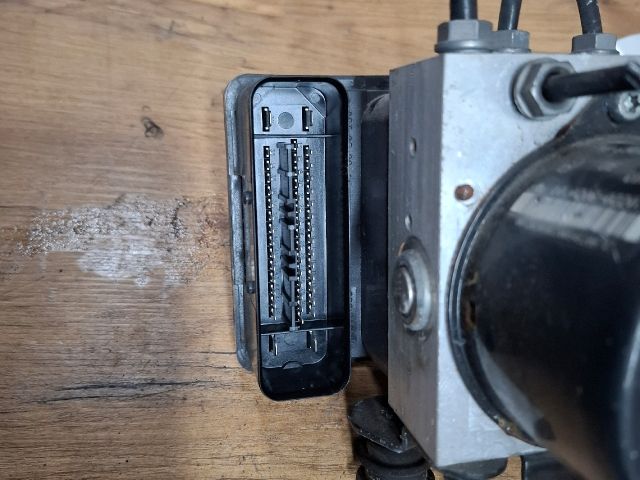 bontott VW EOS ABS Kocka