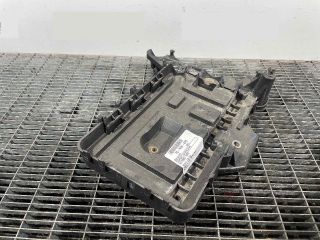 bontott VW EOS Akkumulátor Tartó