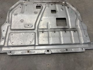 bontott VW EOS Alsó Motorburkolat