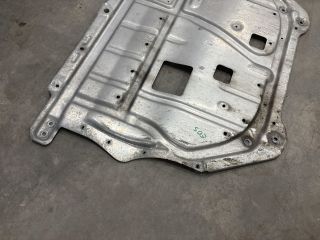 bontott VW EOS Alsó Motorburkolat