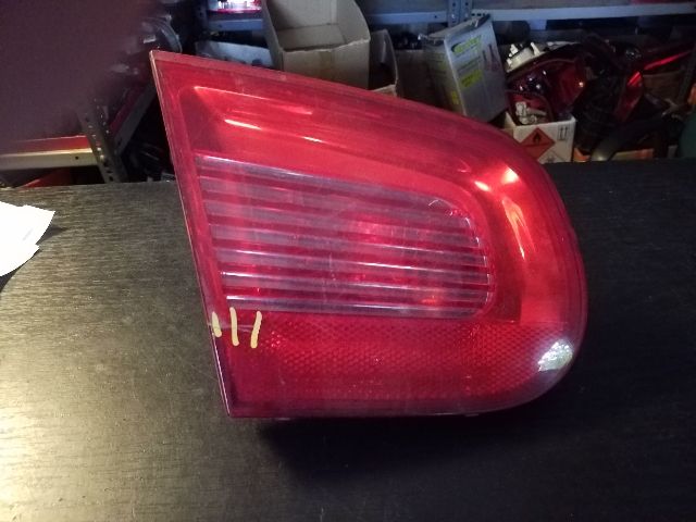bontott VW EOS Bal Belső Hátsó Lámpa