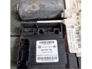bontott VW EOS Bal első Ablakemelő Motor