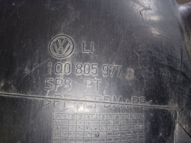 bontott VW EOS Bal első Első Dobbetét (Kerékjárati, Műanyag)