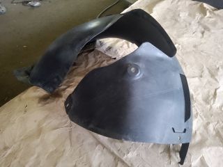 bontott VW EOS Bal első Első Dobbetét (Kerékjárati, Műanyag)