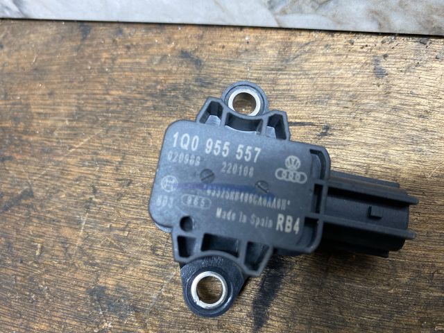 bontott VW EOS Bal első Oldal Ütközés Érzékelő