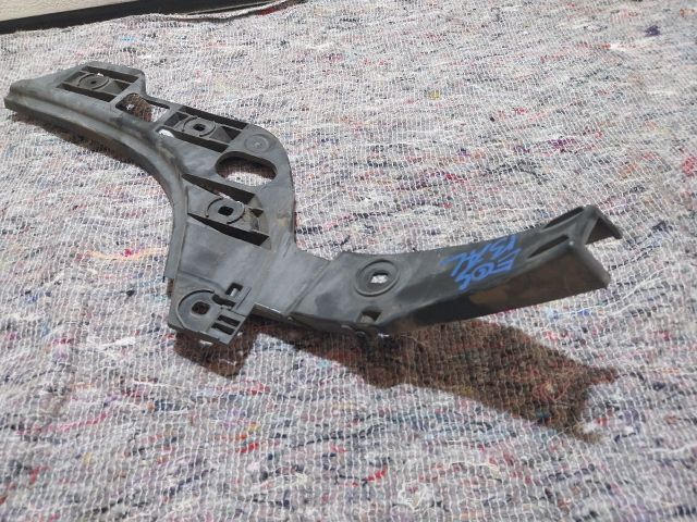 bontott VW EOS Bal hátsó Lökhárító Tartó (Műanyag)