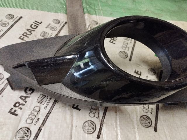 bontott VW EOS Bal Ködlámpa Rács