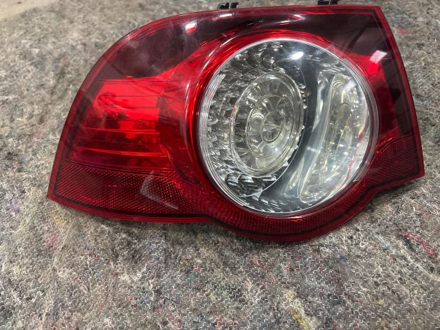bontott VW EOS Bal Külső Hátsó Lámpa