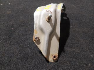 bontott VW EOS Bal Sárvédő Oldaltartó