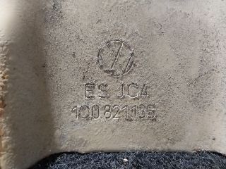 bontott VW EOS Bal Sárvédő Oldaltartó