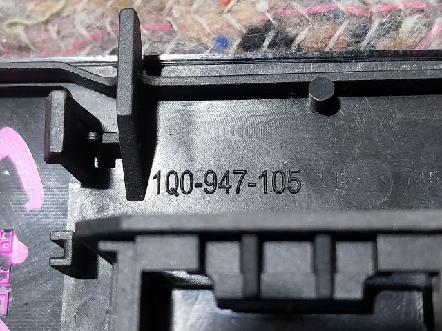 bontott VW EOS Beltér Világítás Első