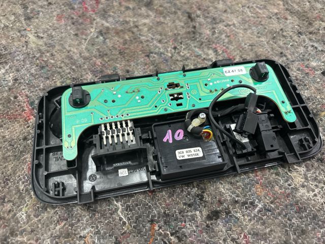 bontott VW EOS Beltér Világítás Első