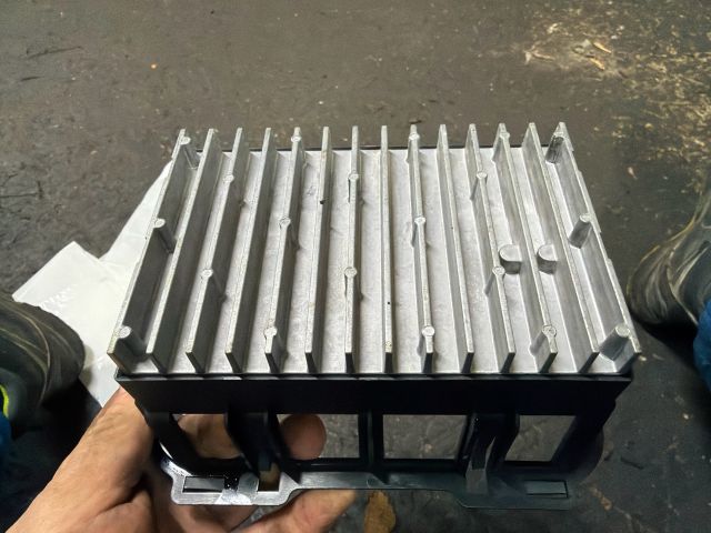 bontott VW EOS Cabrio Tetővezérlő