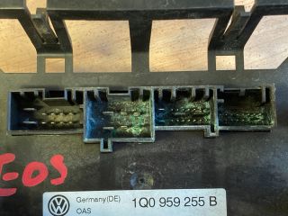 bontott VW EOS Cabrio Tetővezérlő