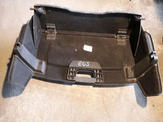 bontott VW EOS Csomagtér Tálca