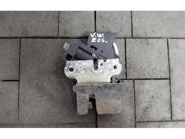 bontott VW EOS Csomagtérajtó Zárszerkezet