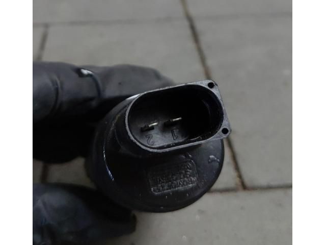 bontott VW EOS Első Ablakmosó Szivattyú