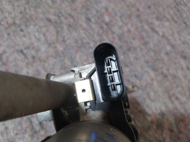 bontott VW EOS Első Ablaktörlő Motor