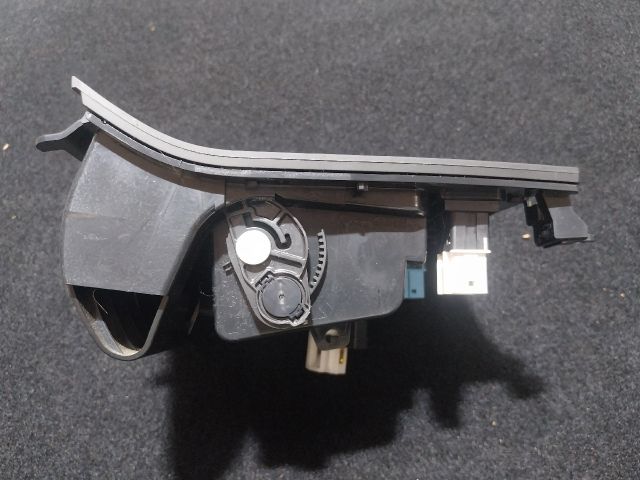 bontott VW EOS Első Hamutartó