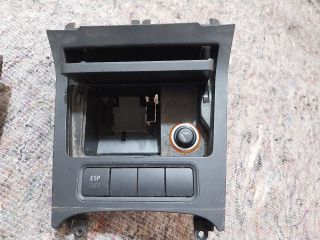 bontott VW EOS Első Hamutartó