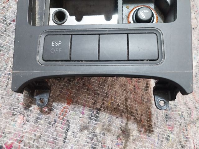 bontott VW EOS Első Hamutartó