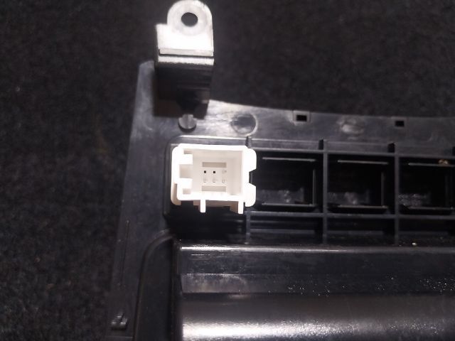 bontott VW EOS Első Hamutartó