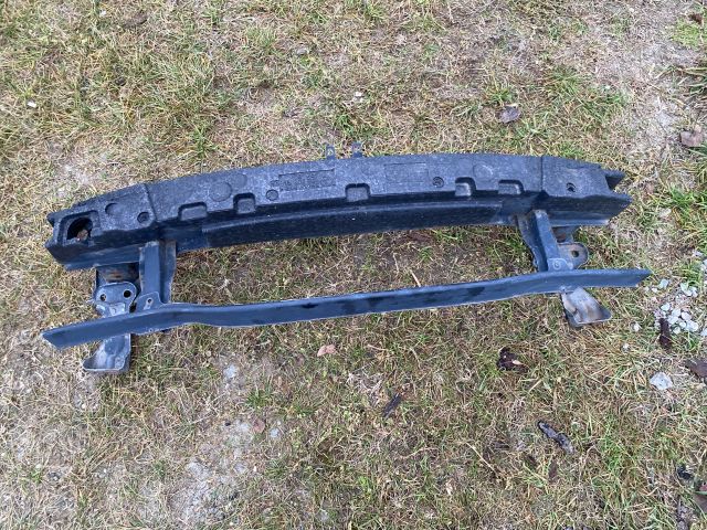 bontott VW EOS Első Lökhárító Merevítő (Fém)