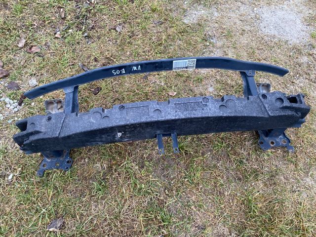 bontott VW EOS Első Lökhárító Merevítő (Fém)