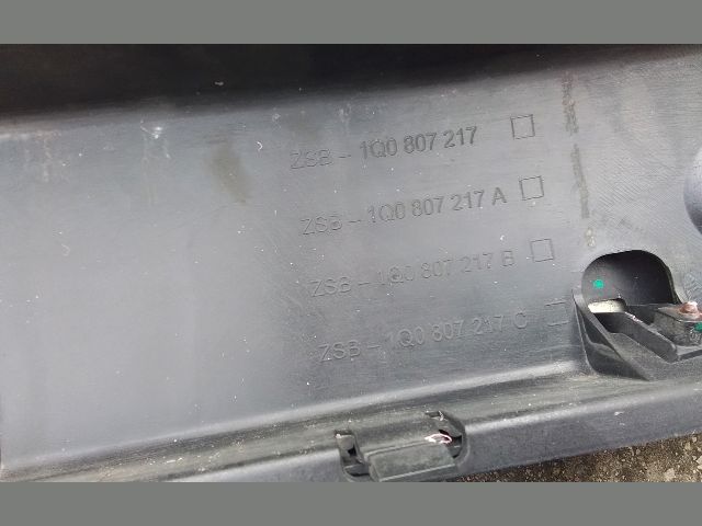 bontott VW EOS Első Lökhárító (Részeivel)