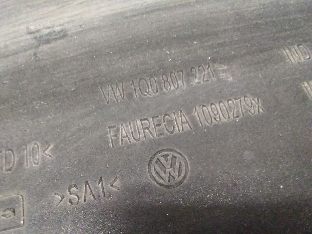 bontott VW EOS Első Lökhárító (Üresen)