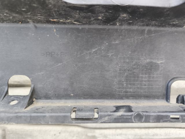 bontott VW EOS Első Lökhárító (Üresen)