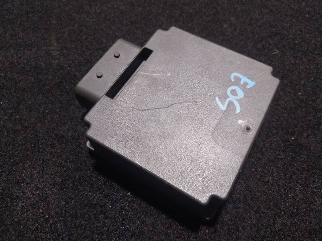 bontott VW EOS Feszültségszabályzó