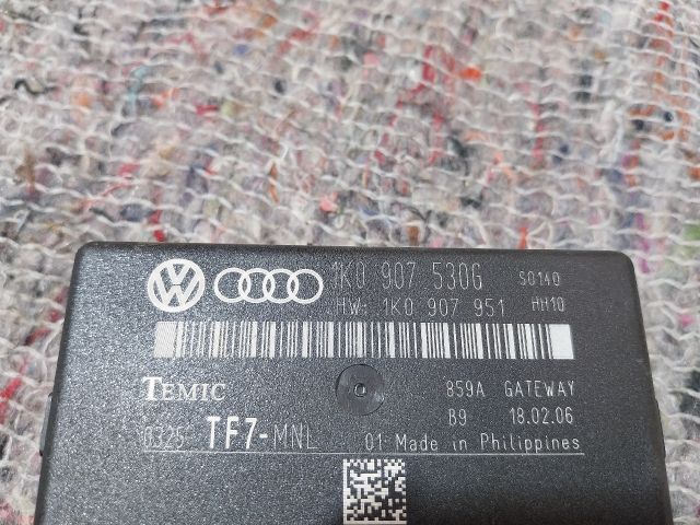 bontott VW EOS Gateway Elektronika