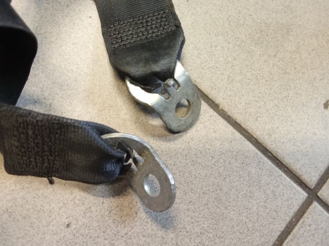 bontott VW EOS Hátsó Biztonsági Öv Szett