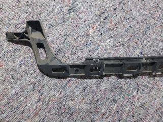 bontott VW EOS Hátsó középső Lökhárító Tartó (Műanyag)