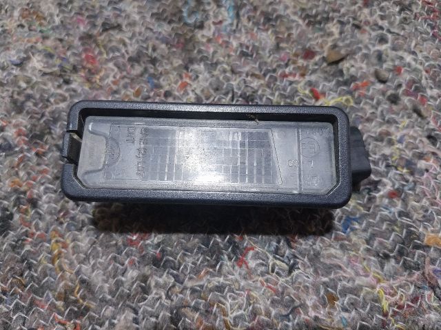 bontott VW EOS Hátsó Rendszámtábla Világítás