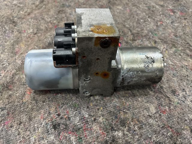 bontott VW EOS Hidraulika Szivattyú