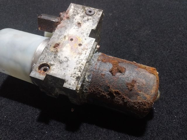 bontott VW EOS Hidraulika Szivattyú