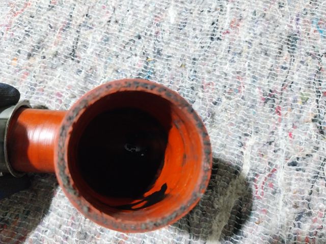 bontott VW EOS Intercooler Cső Bilincs