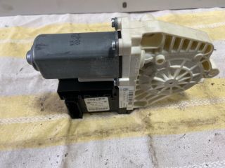 bontott VW EOS Jobb első Ablakemelő Motor