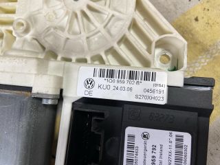 bontott VW EOS Jobb első Ablakemelő Motor