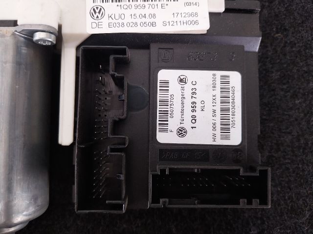bontott VW EOS Jobb első Ablakemelő Motor